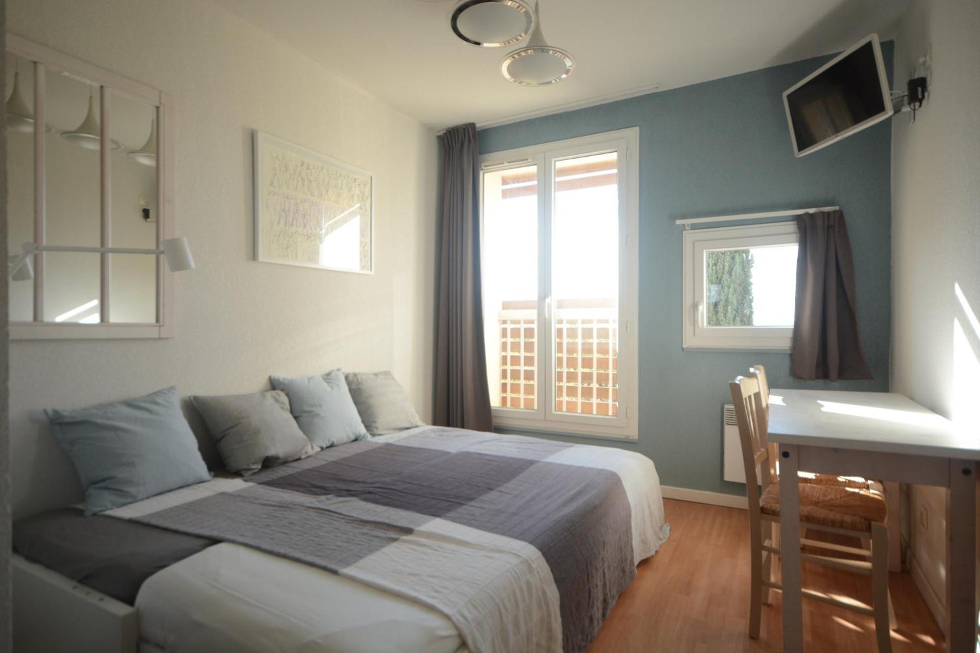 Appartement Plage Piscine Et Tennis Inclus Ла-Лонд-ле-Мор Екстер'єр фото